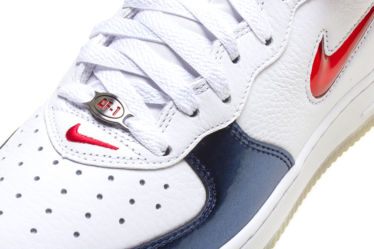 Air Force 1 Mid QS