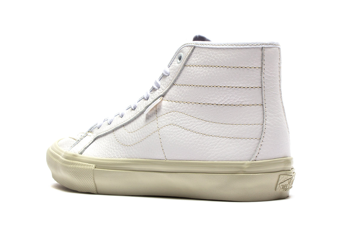 Skate Sk8-Hi Decon VCU