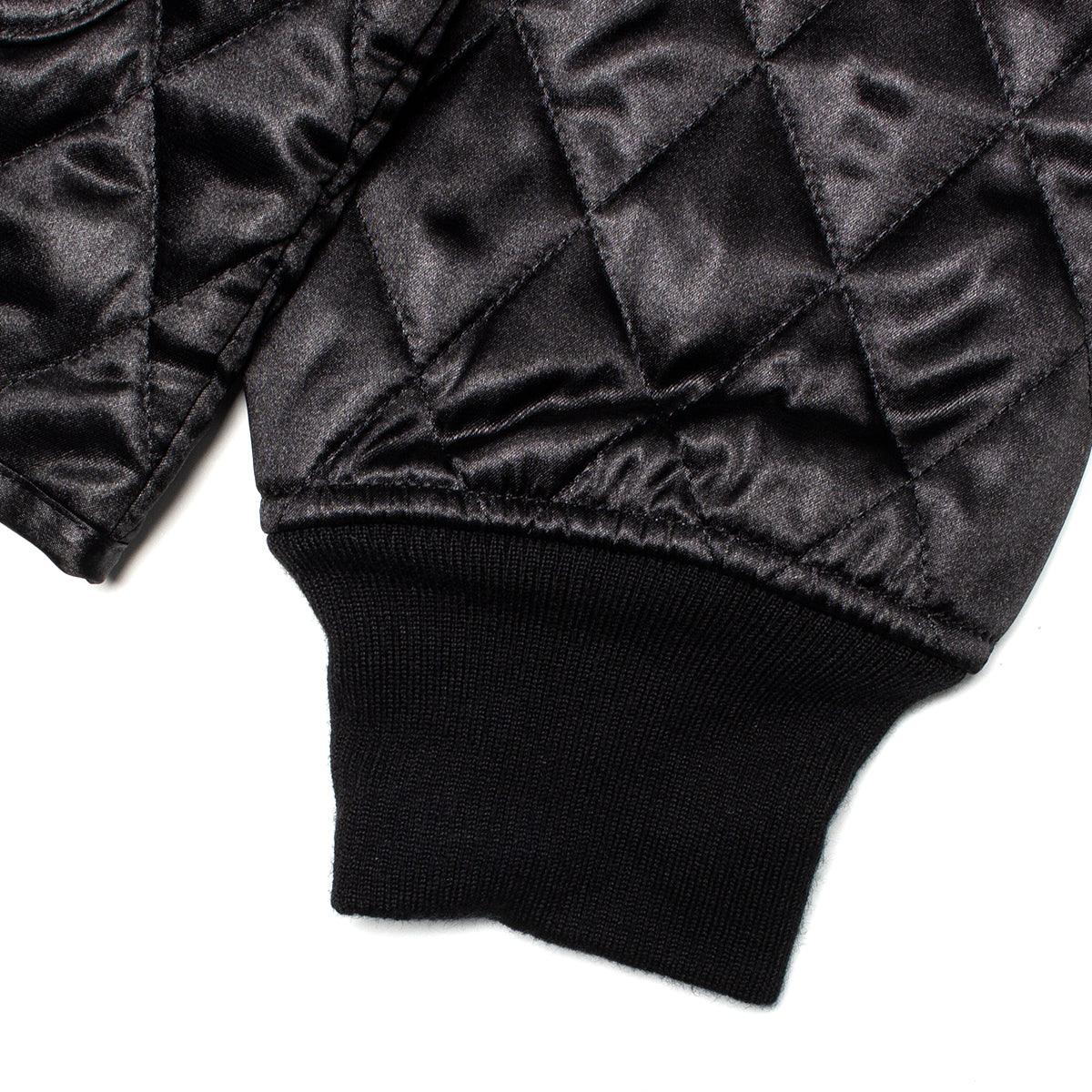 Alumni Liner