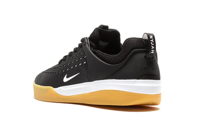 Zoom Nyjah 3