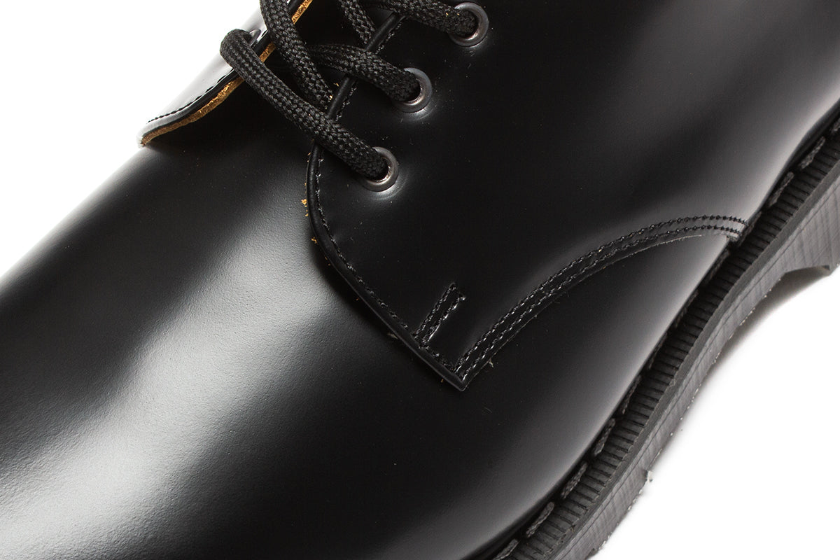 Hi-Shine Gibson Shoe