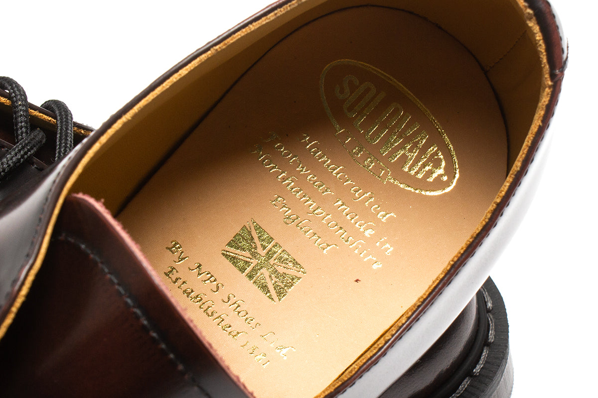 Rub-Off Gibson Shoe