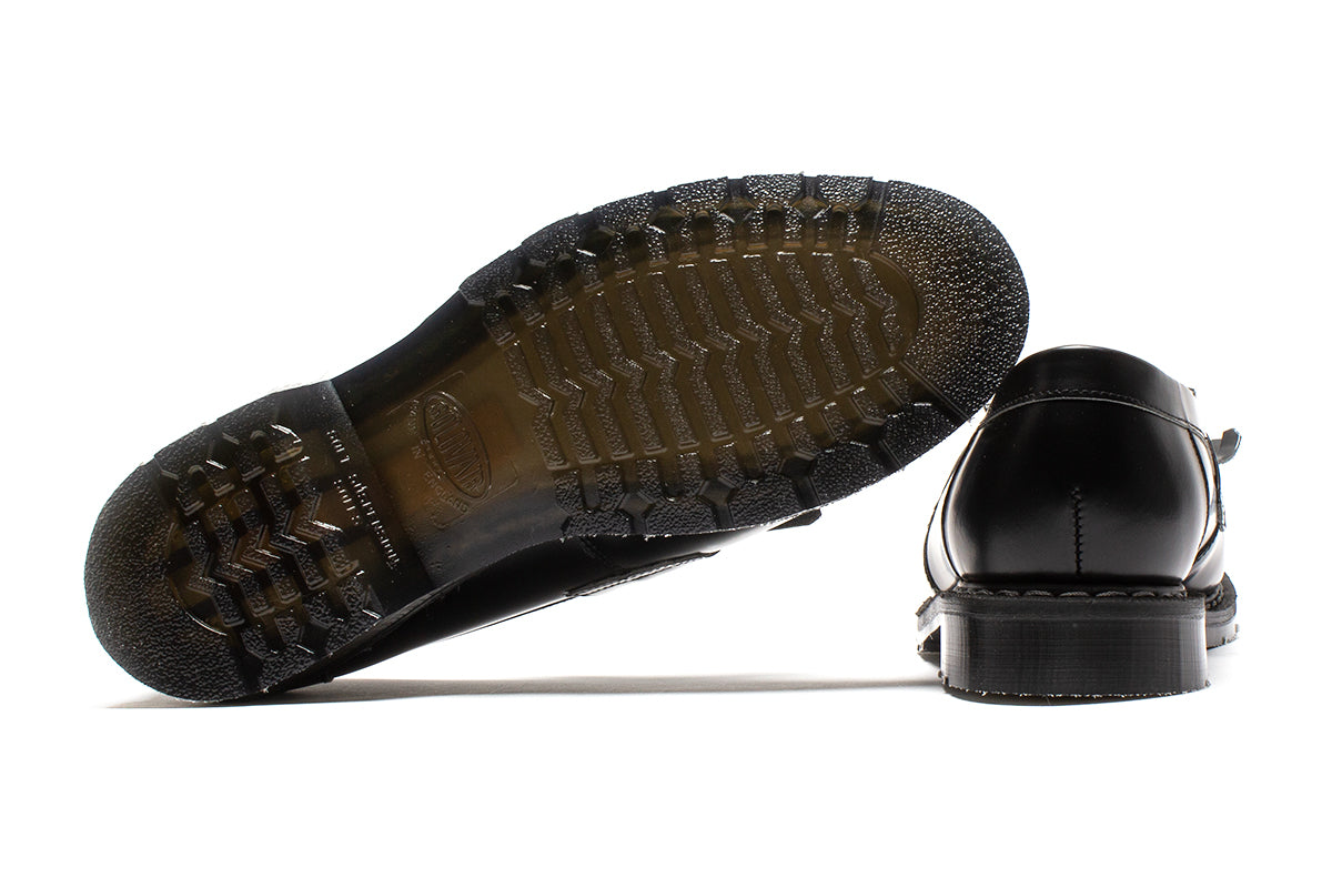 Hi-Shine Tassel Loafer