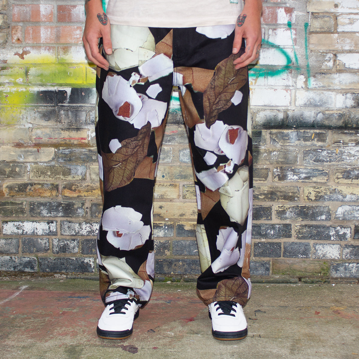 Egg Camo Pant