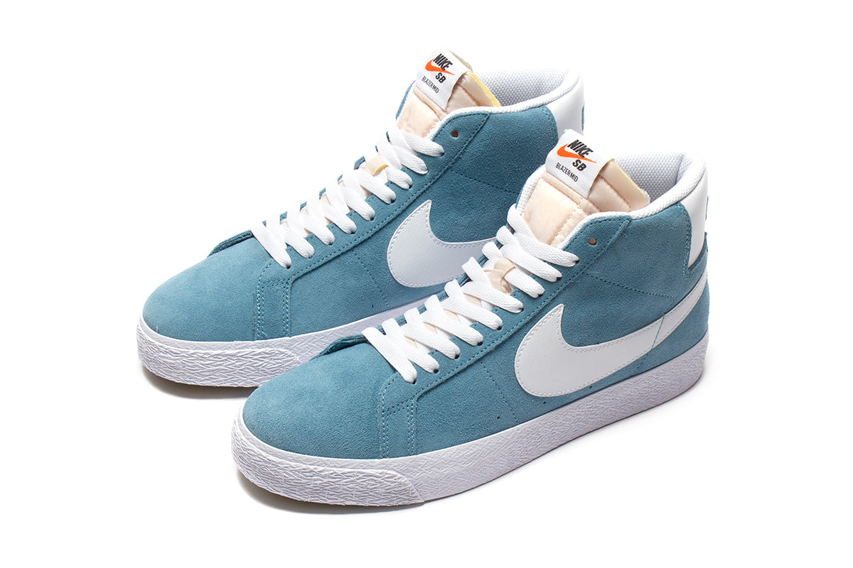 Zoom Blazer Mid