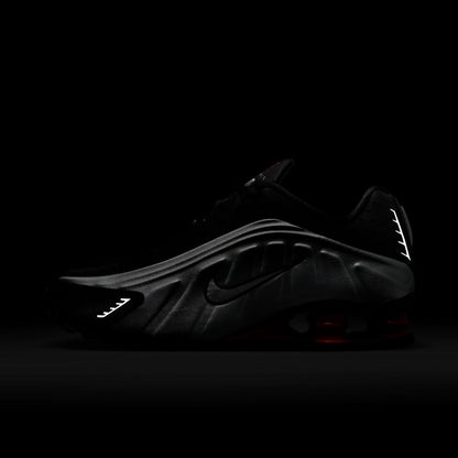 WMNS Nike Shox R4 OG