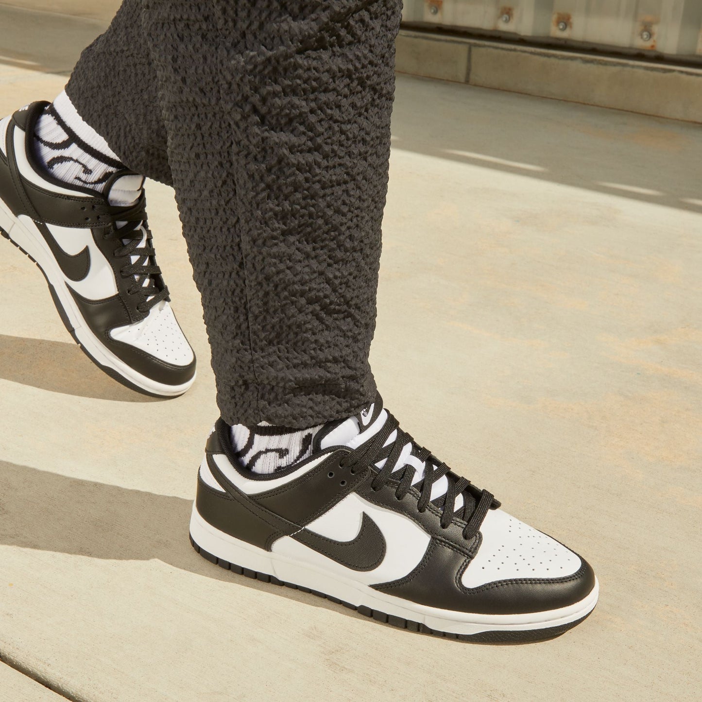 Nike Dunk Low Retro Panda 🐼