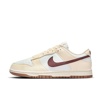 WMNS Nike Dunk Low Next Nature
