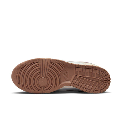 WMNS Nike Dunk Low Next Nature