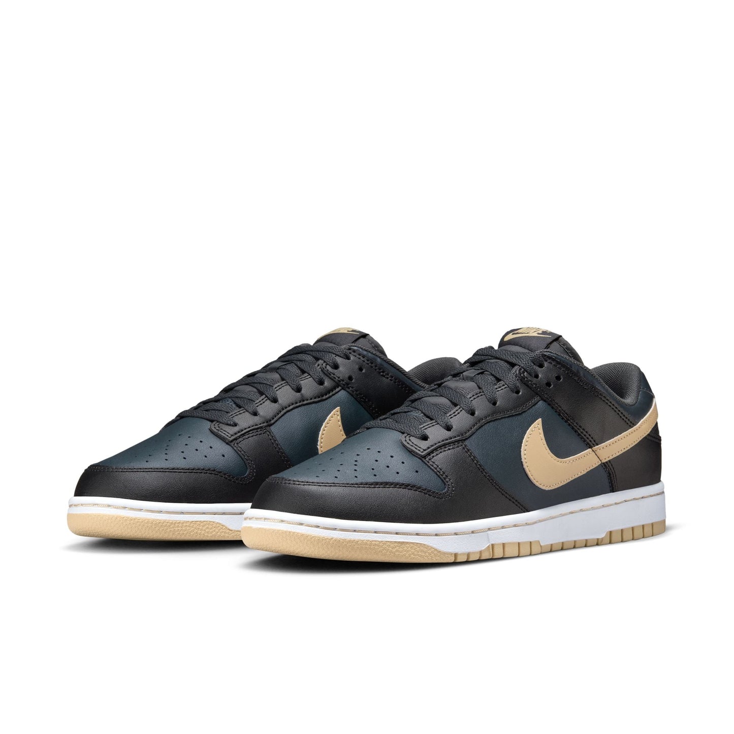 Nike Dunk Low Retro Sesame