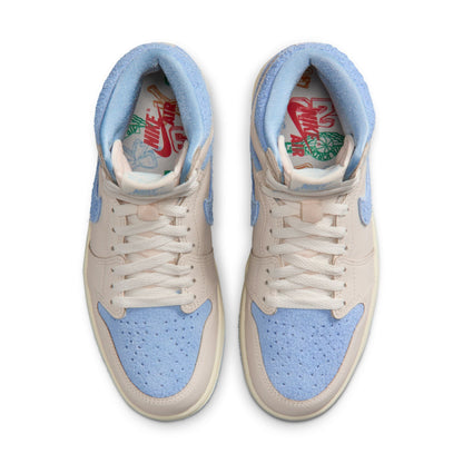 WMNS Nike Air Jordan 1 Retro High OG