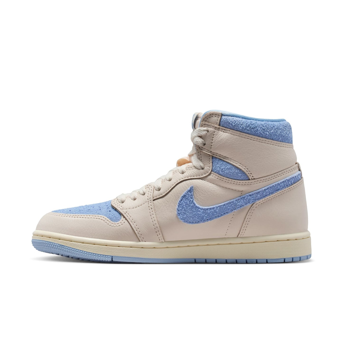 WMNS Nike Air Jordan 1 Retro High OG