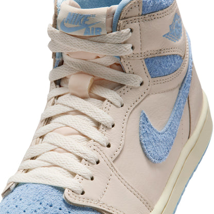 WMNS Nike Air Jordan 1 Retro High OG