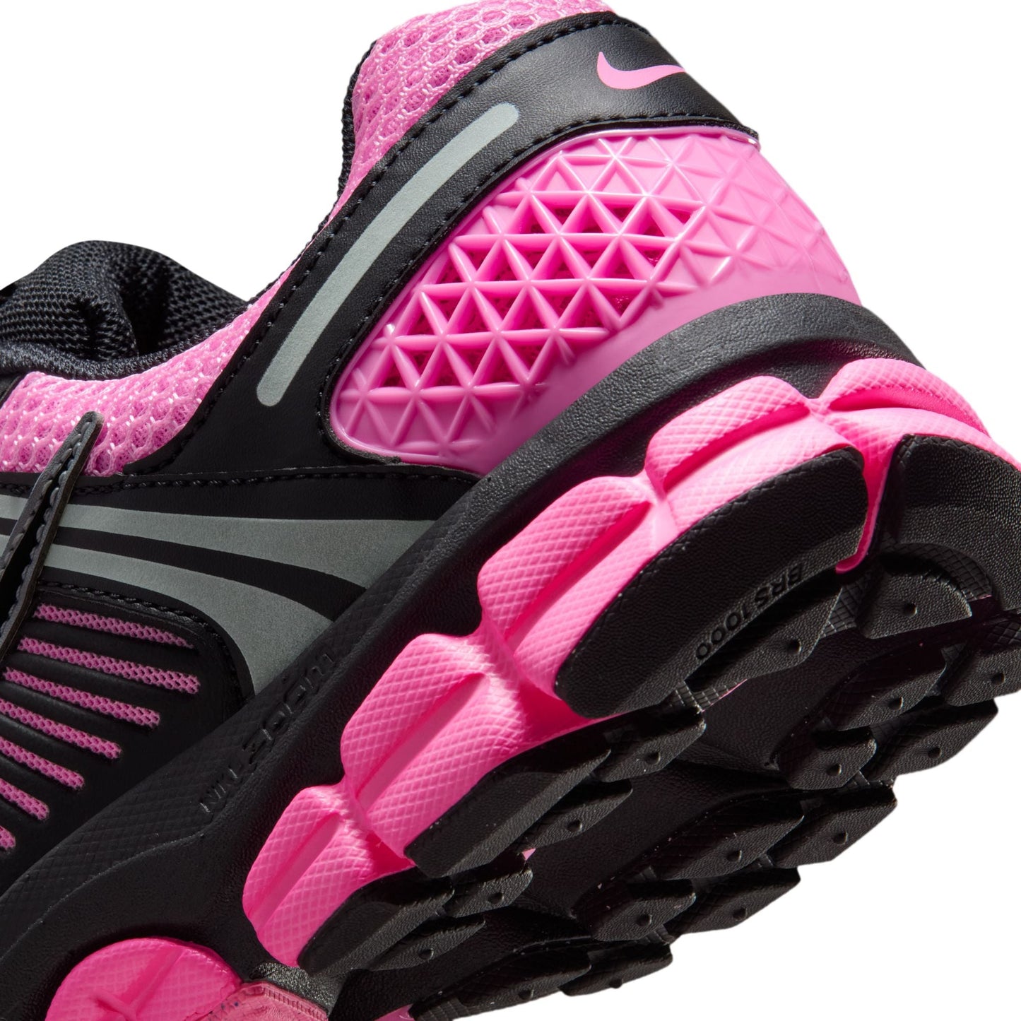 WMNS Nike Zoom Vomero 5