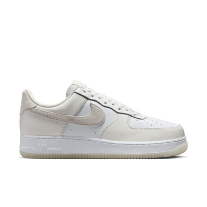 Nike Air Force 1 Low '07 LV8