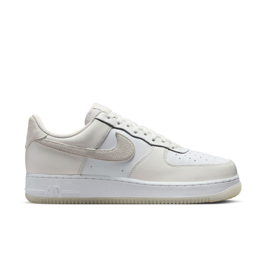 Nike Air Force 1 Low '07 LV8