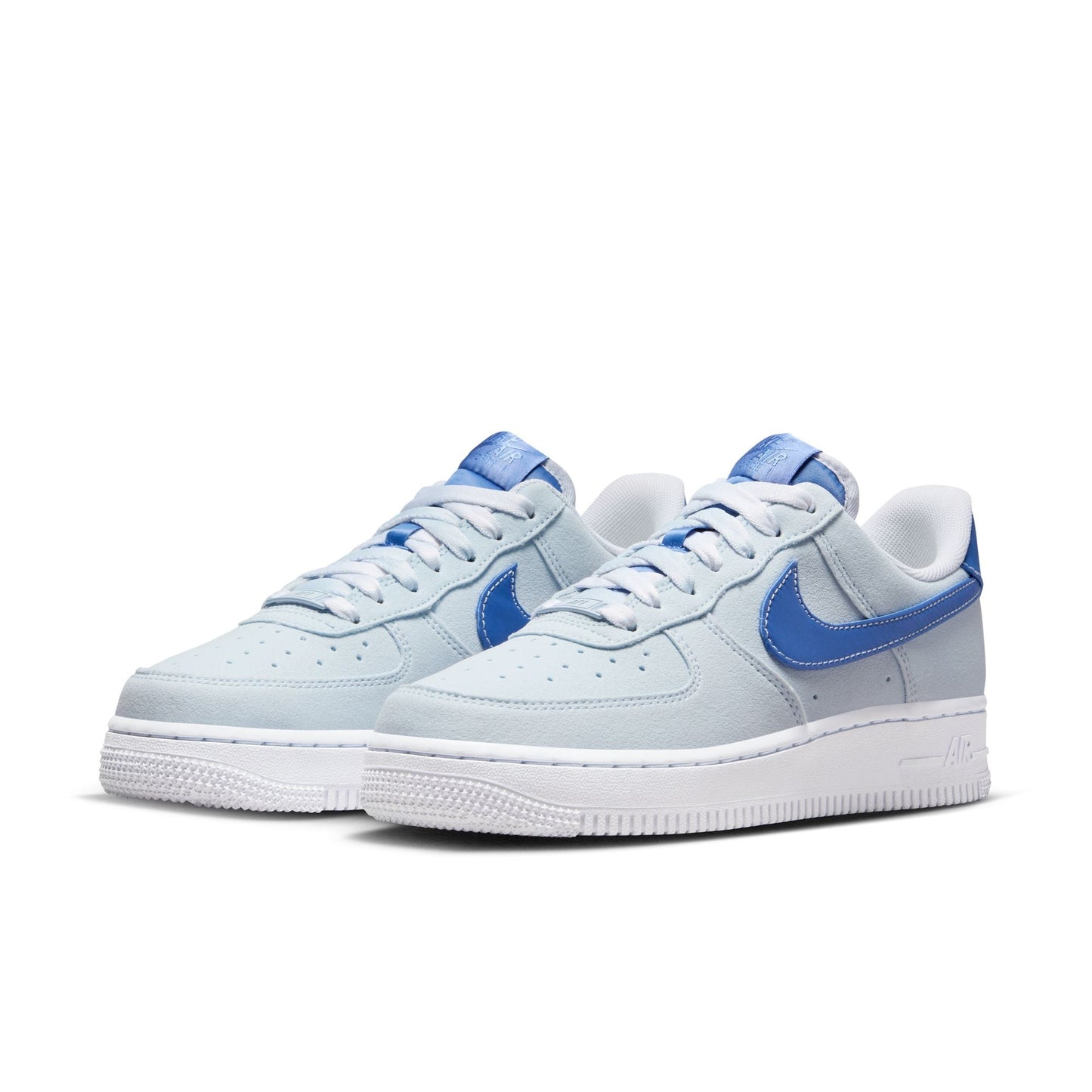 WMNS Nike Air Force 1 '07