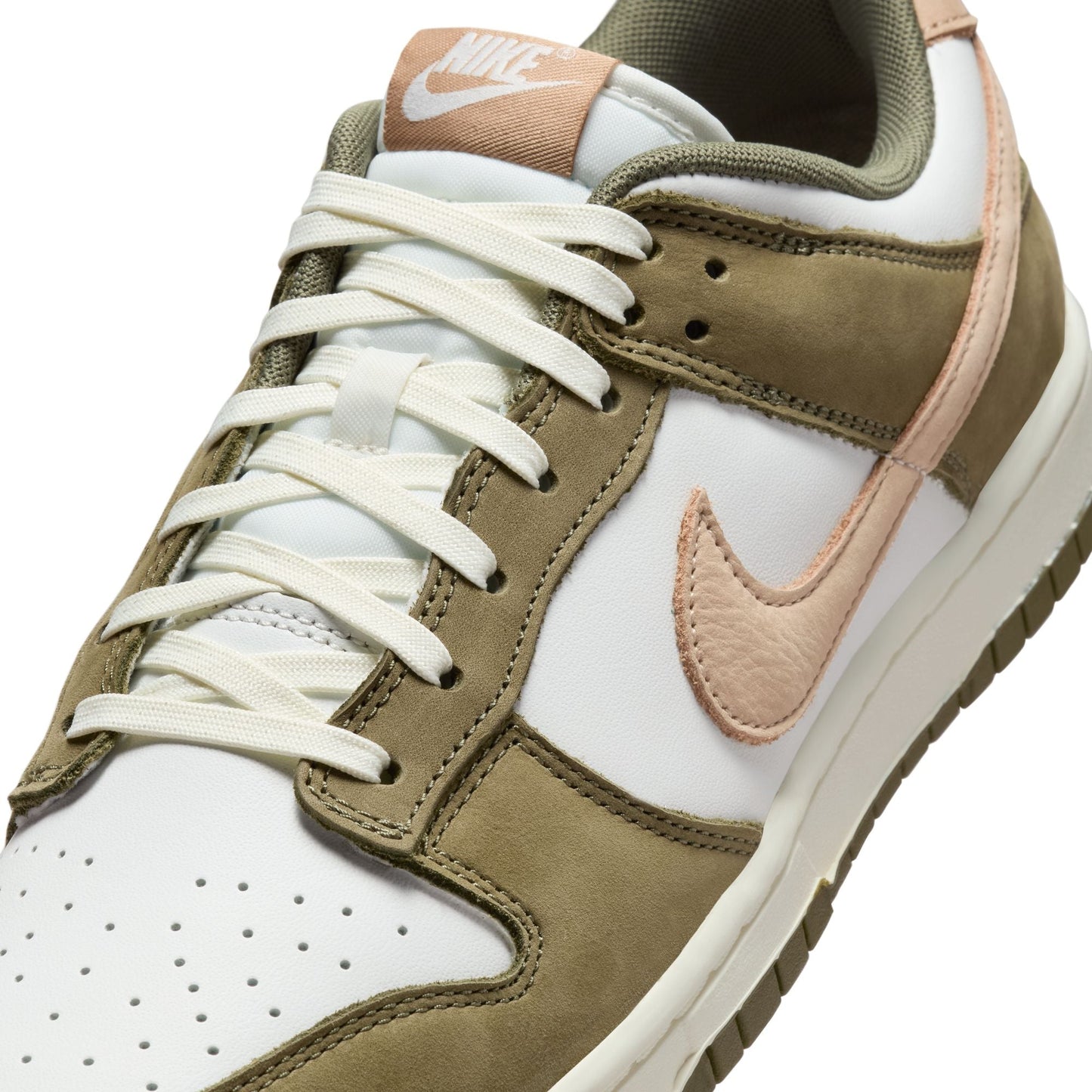 Men's Nike Dunk Low Retro Premium