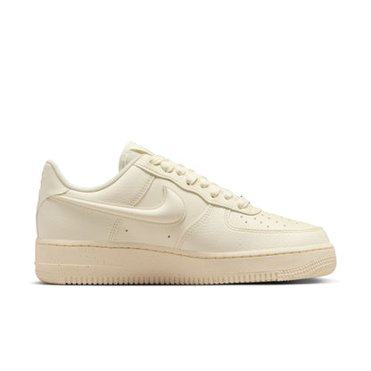WMNS Nike Air Force 1 '07 Low