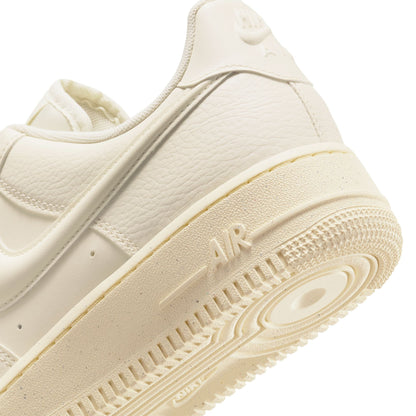 WMNS Nike Air Force 1 '07 Low