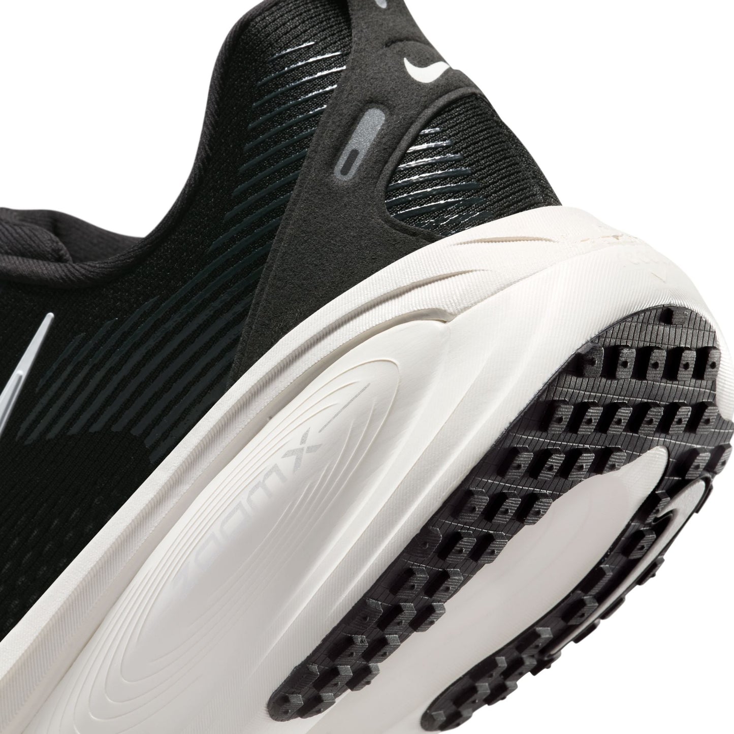 Men's Nike Zoom Vomero 18