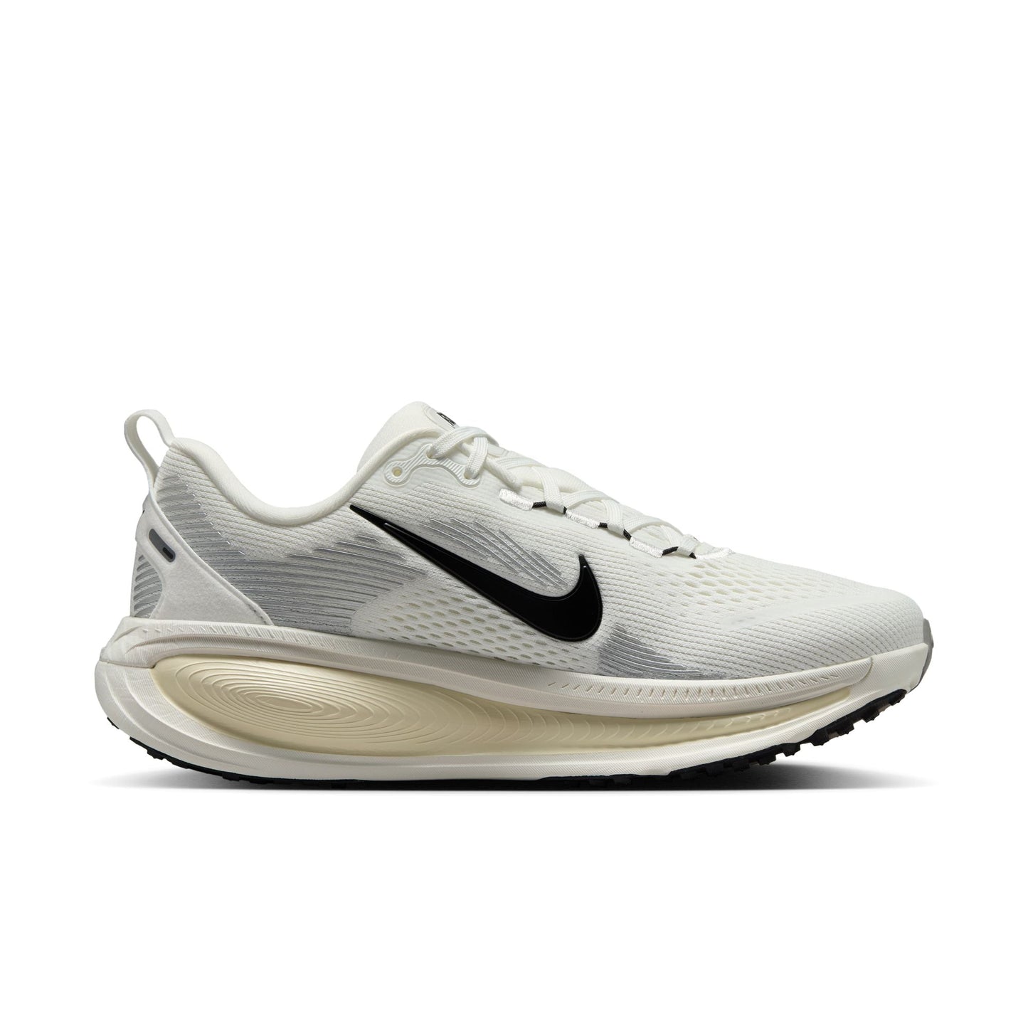 WMNS Nike Zoom Vomero 18