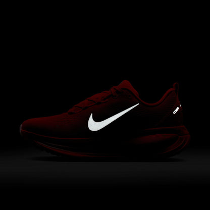 WMNS Nike Zoom Vomero 18