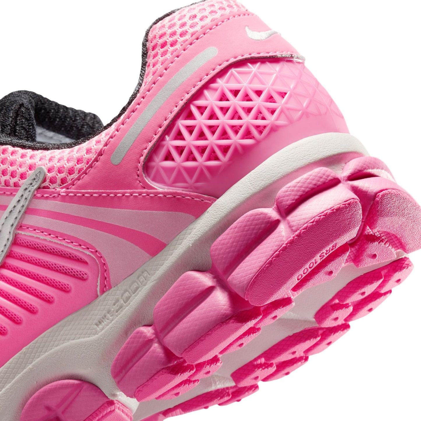 WMNS Nike Zoom Vomero 5 Pink Glow