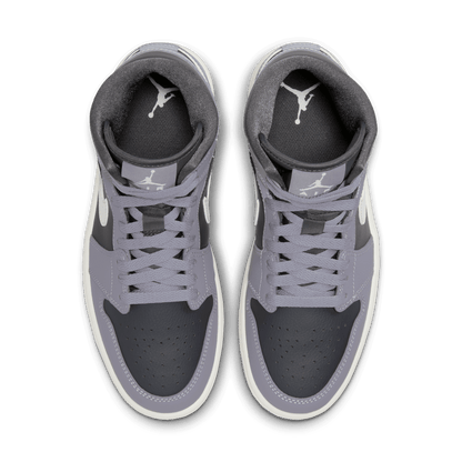 WMNS Nike Air Jordan 1 Retro Mid