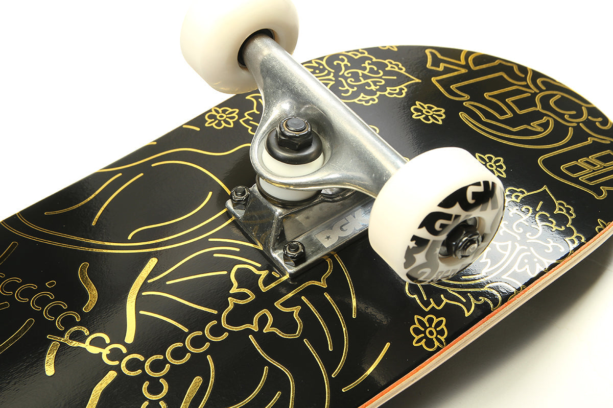 Confession Complete Deck 7.75"