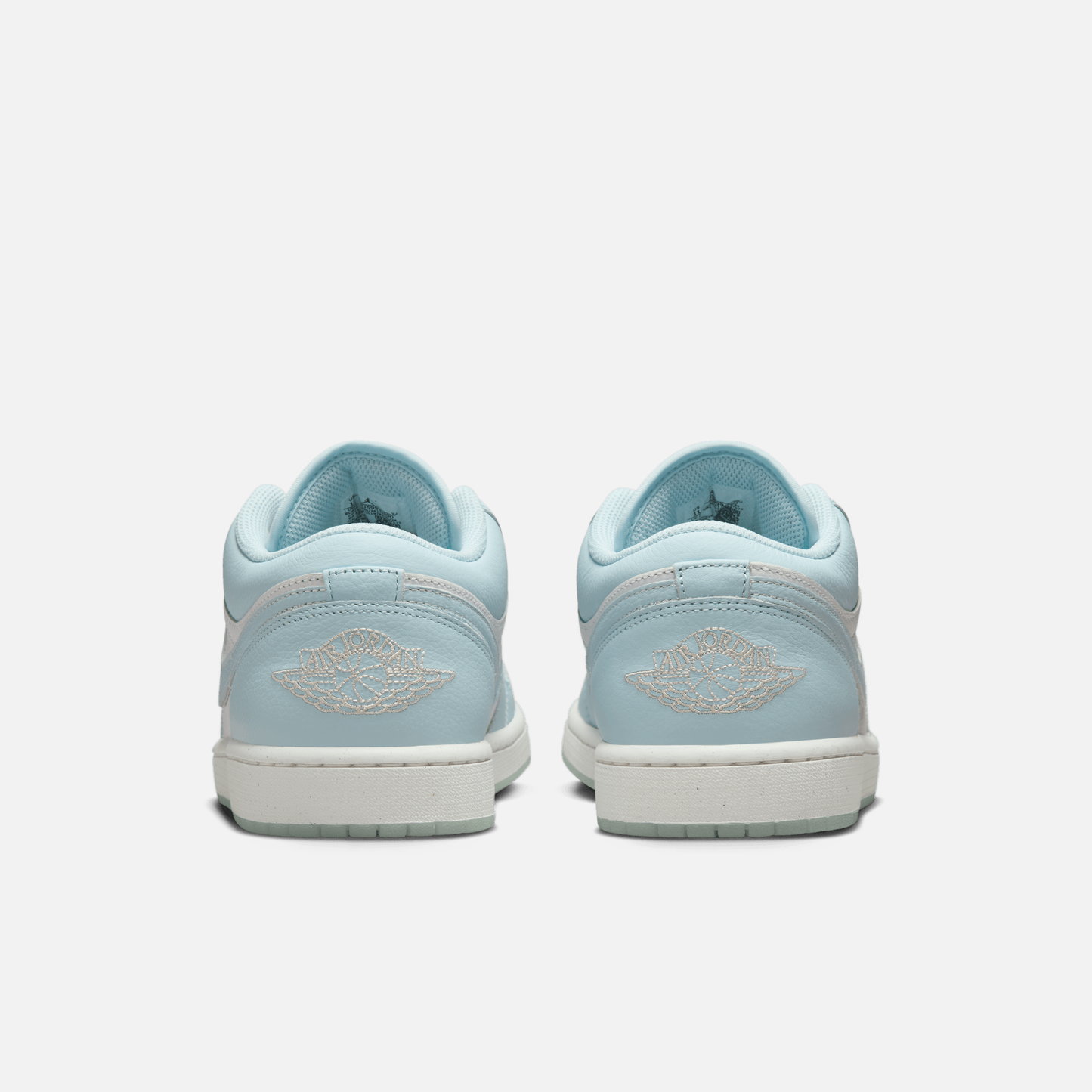 Nike Men's Jordan 1 Low Se Shoes - Glacier Blue / Summit White / Guava Ice / Sea Glass