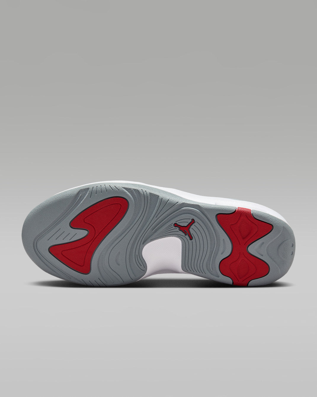 Nike Men's Jordan Max Aura 7 Shoes - Wolf Grey / Cool Grey / White / Varsity Red
