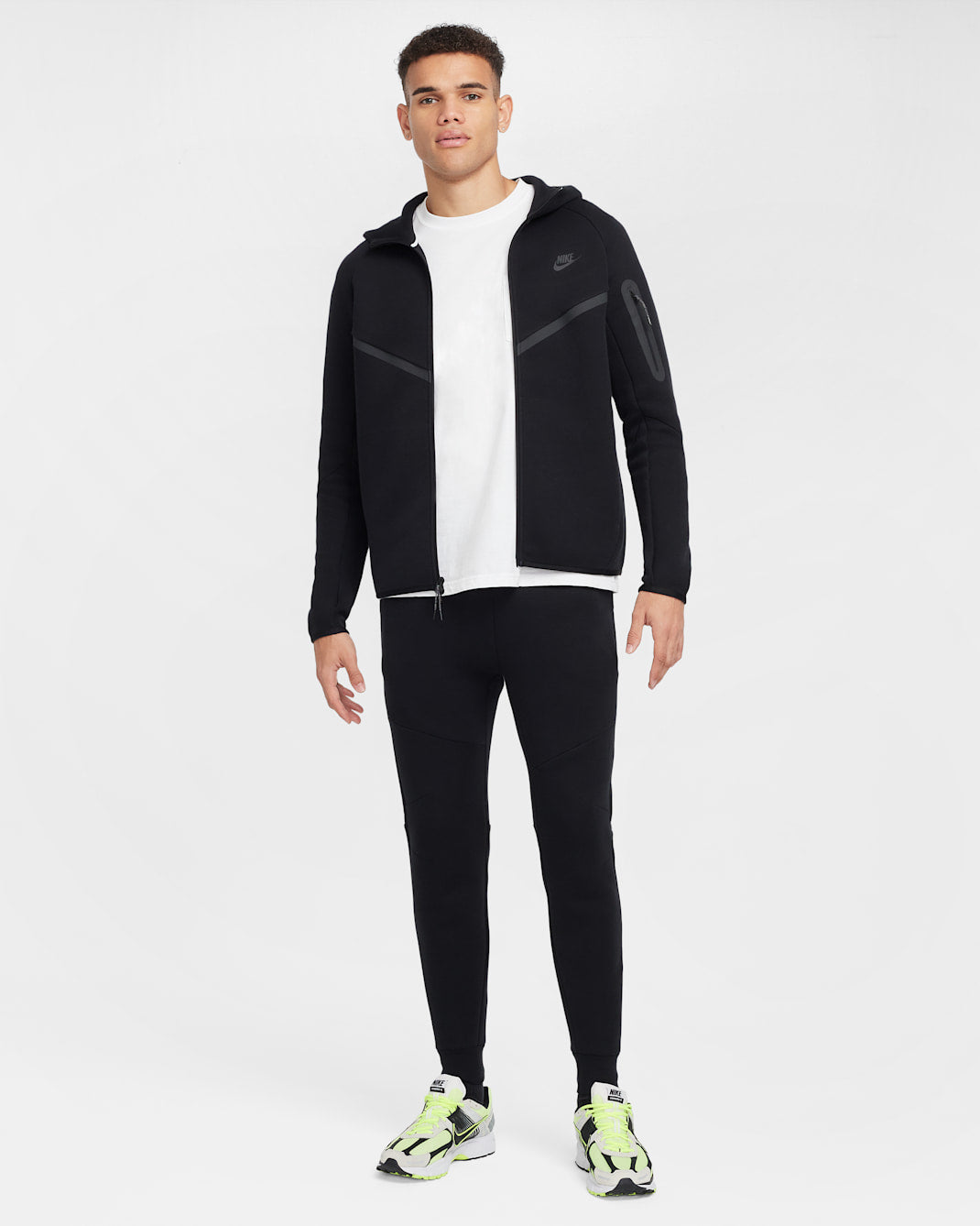 Nike Men's Tech Fleece Windrunner Full-Zip Jacket - Black