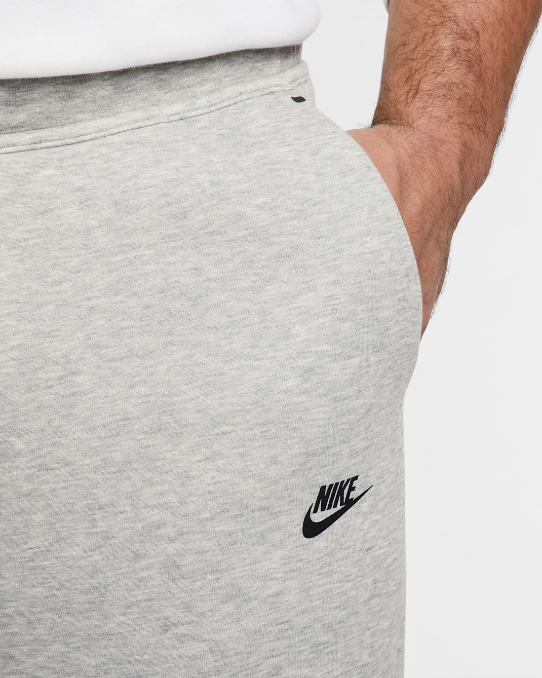 Nike Men's Tech Fleece Joggers - Dark Grey Heather / Black