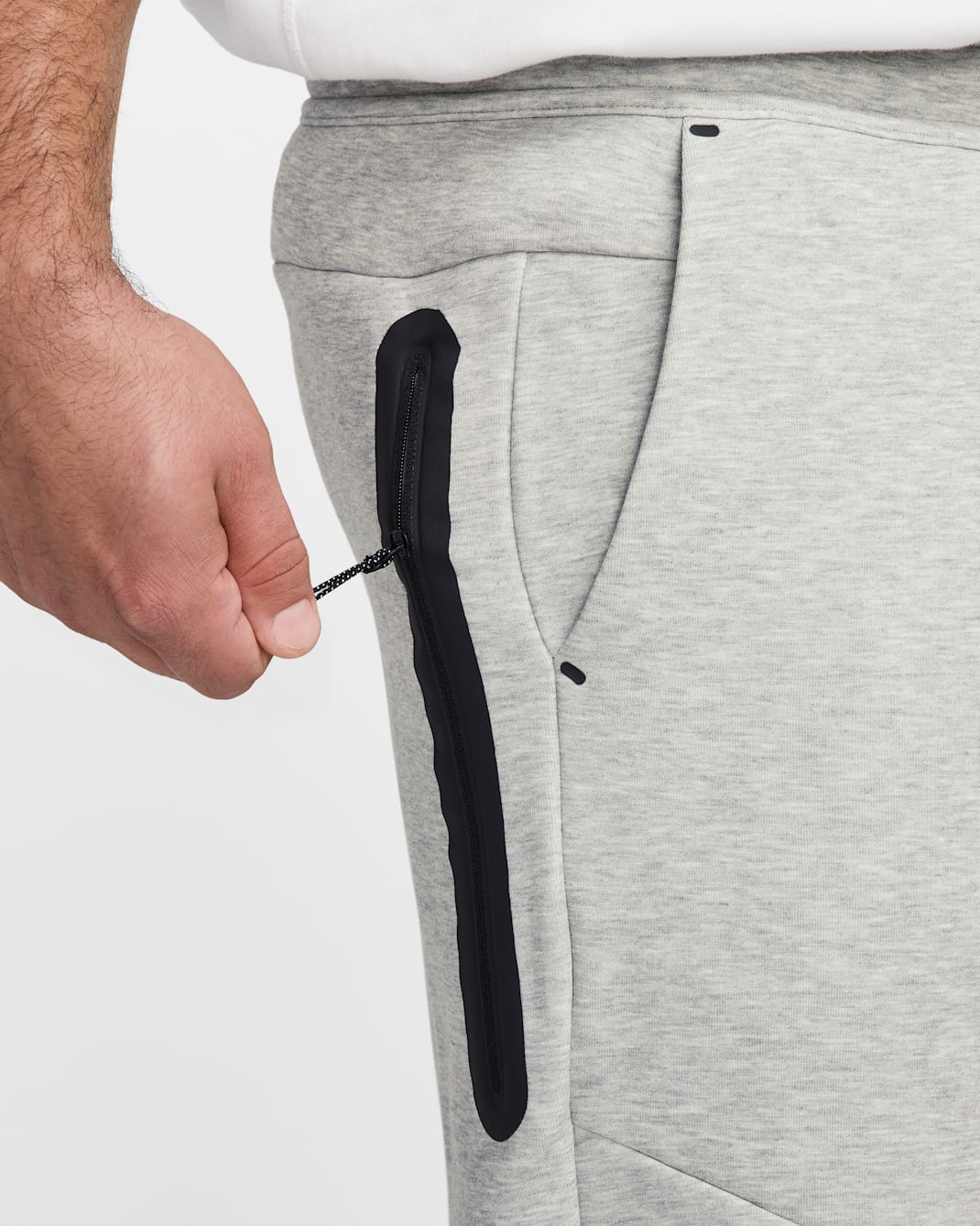 Nike Men's Tech Fleece Joggers - Dark Grey Heather / Black