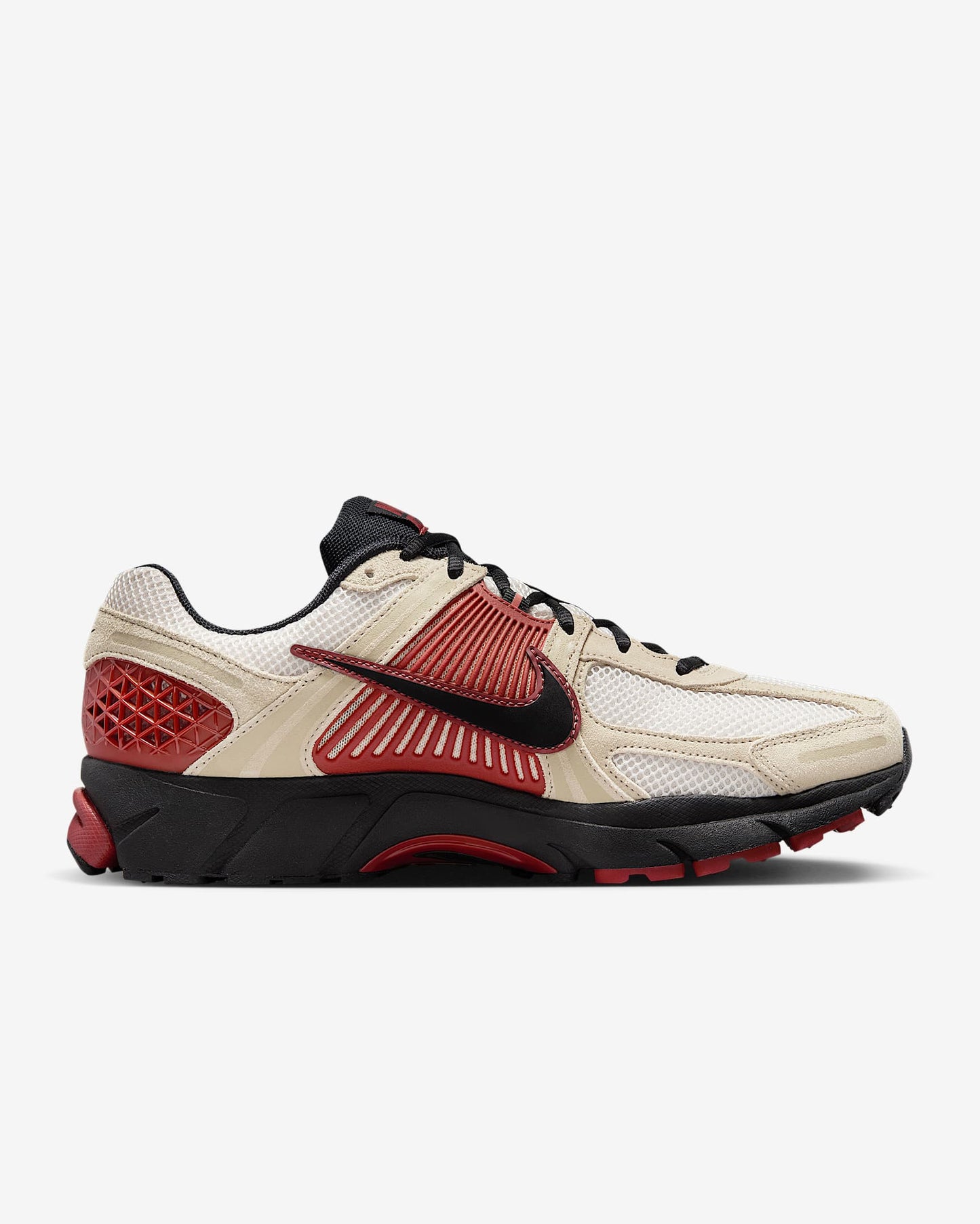 Nike Men's Zoom Vomero 5 Shoes - Desert Khaki / Light Orewood Brown / Mars Stone / Black