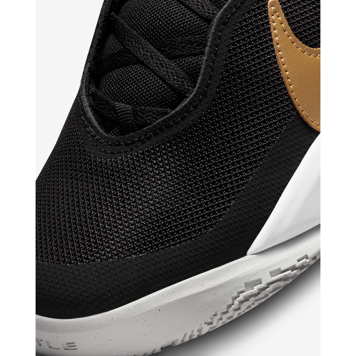 Nike Kids' Team Hustle D 10 Shoes - Black / White / Photon Dust / Metallic Gold