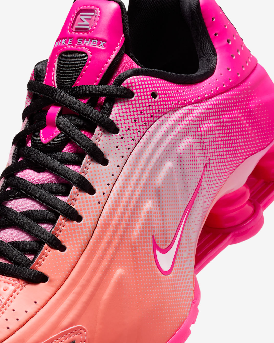 Nike Women's Shox R4 Shoes - Hyper Pink / Pink Foam / Black