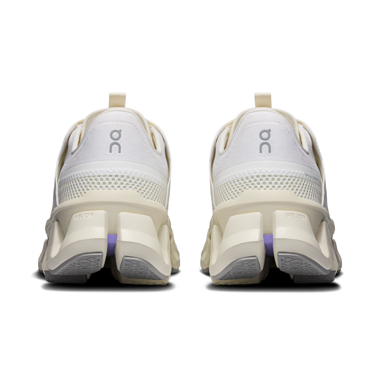 On Running Women's Cloudswift Amp Shoes - Ivory / Ghost