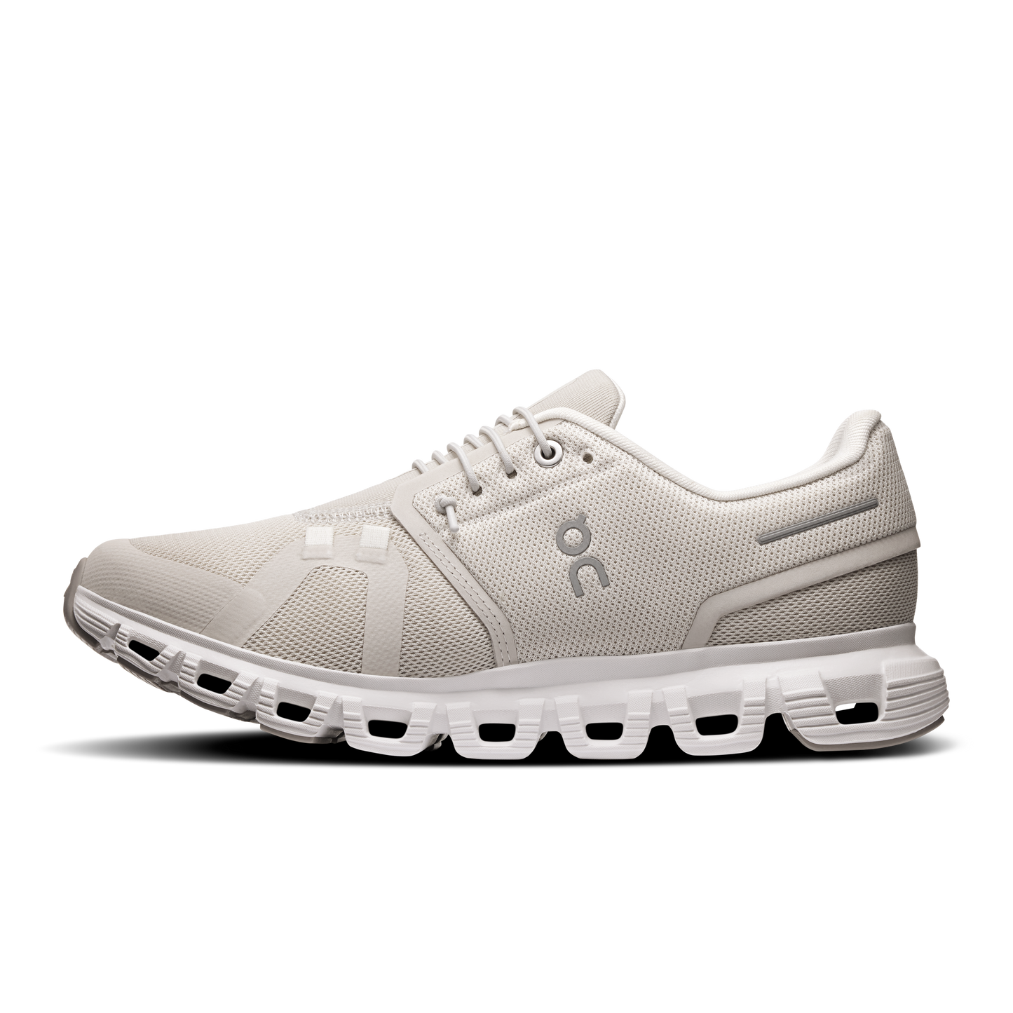 On Running Women's Cloud 6 Wide Shoes - Pearl / White