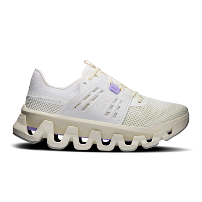 On Running Women's Cloudswift Amp Shoes - Ivory / Ghost