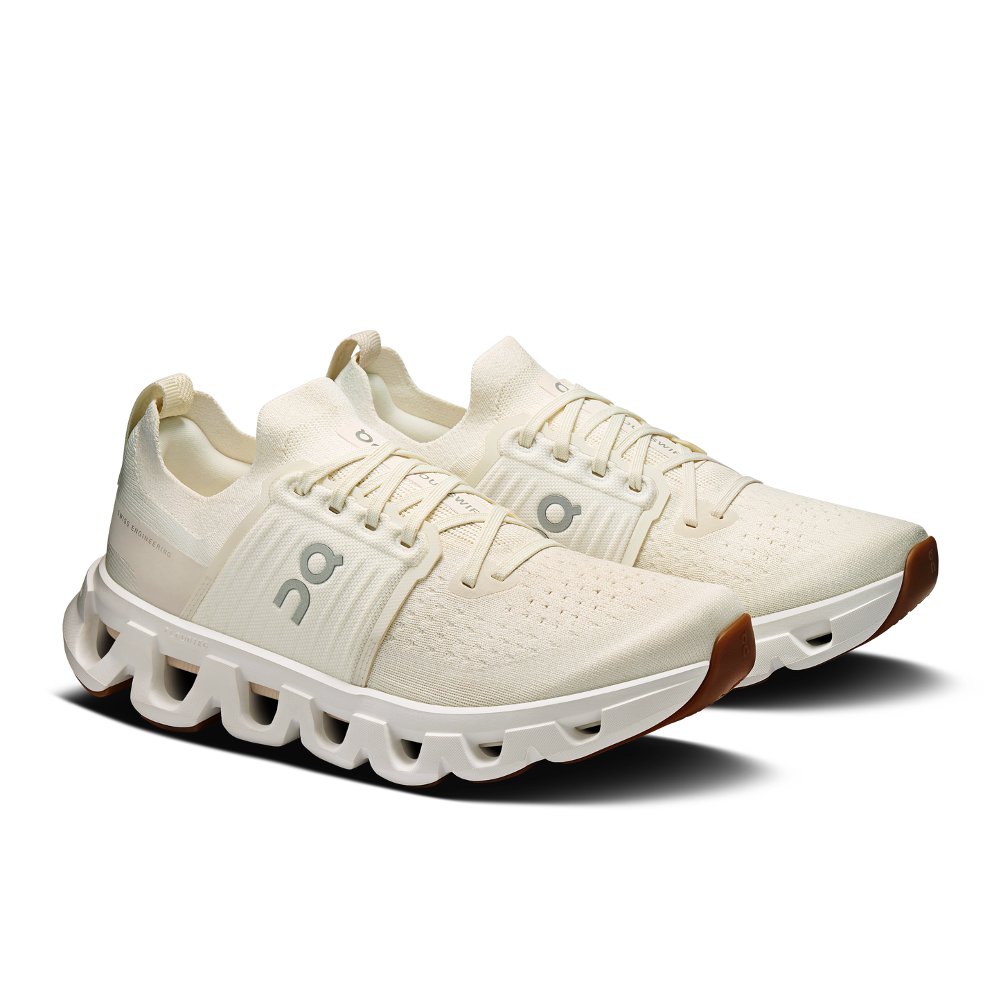 On Running Women's Cloudswift 4 Shoes - Ivory / Dew