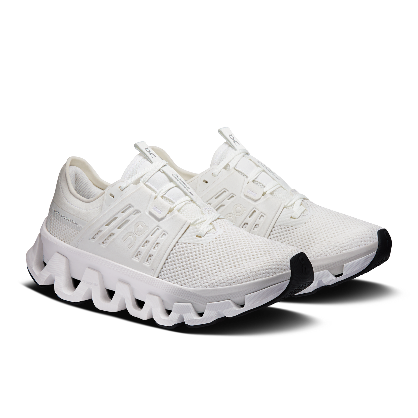 On Running Women's Cloudswift Amp Shoes - White / White