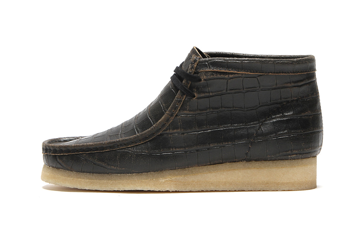 Wallabee Boot Black Crocodile Distress