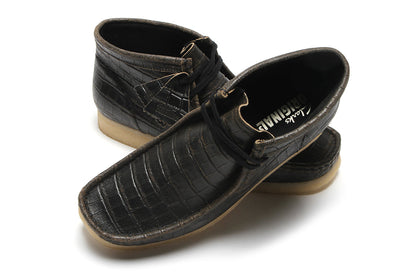 Women's Wallabee Boot Black Crocodile Distress
