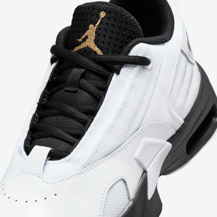 Nike Kids' Jordan Max Aura 6 Shoes - White / Black / Metallic Gold