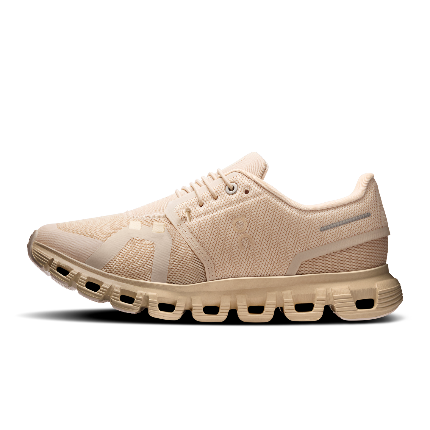 On Running Women's Women's Cloud 6 Shoes - Sand / Sand