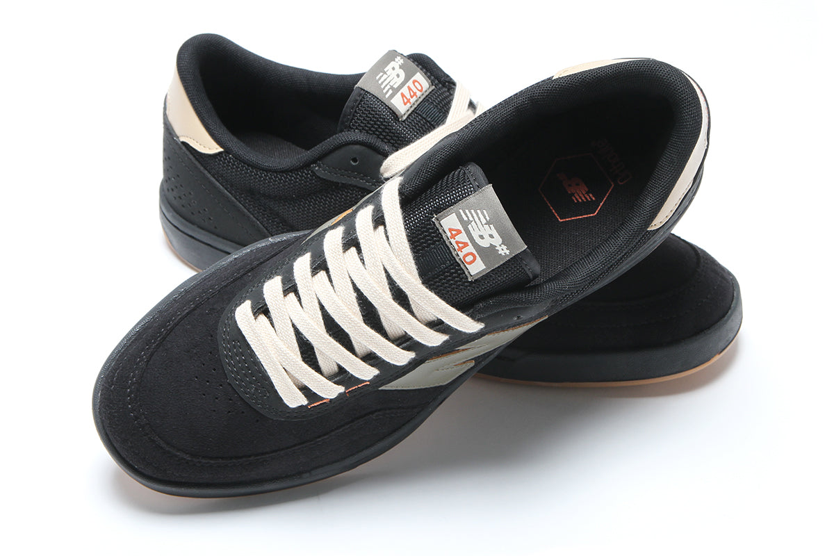 440 V2 - Standard & Wide