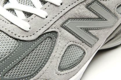 990v4