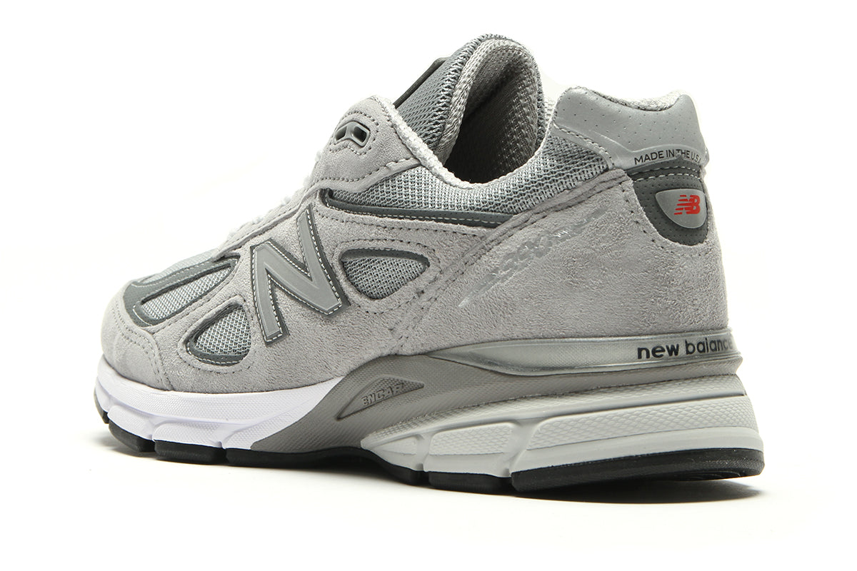 990v4